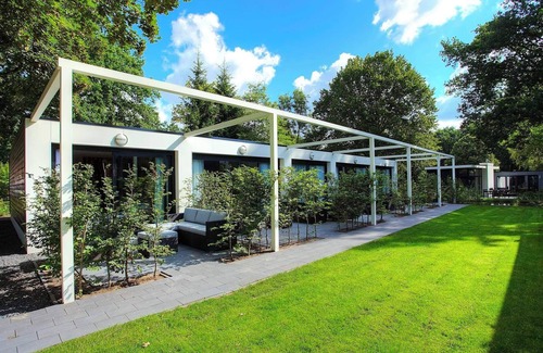 Schaarsbergen House | Comfort Room 2 including breakfast box