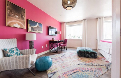 Kessler Hotel | Comfort Studio,1 King Bed 207