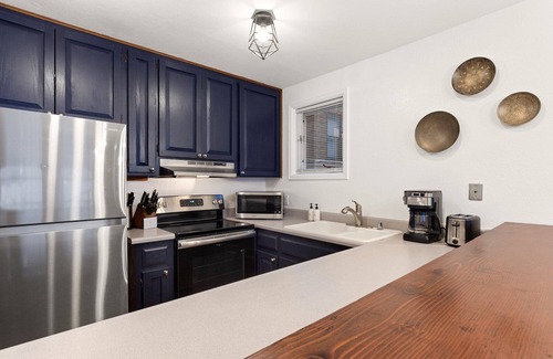 Telluride Condo | Comfort, Style, Short Walk to Town Park & Gondola