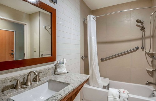 Lubbock Hotel | Comfort Suites University