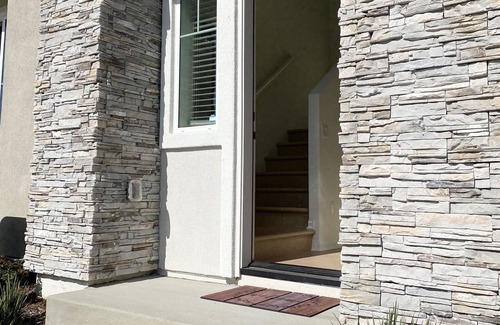 Fontana Condo | Comfort Zone Condo