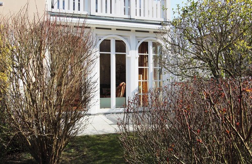 Kuhlungsborn Ost Apartment | Comfortable vacation apartment with covered terrace and garden in Kühlungsborn