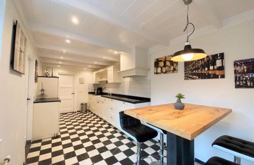 Domburg Apartment | Comfortabel vakantiehuis in het Centrum van Domburg DO18