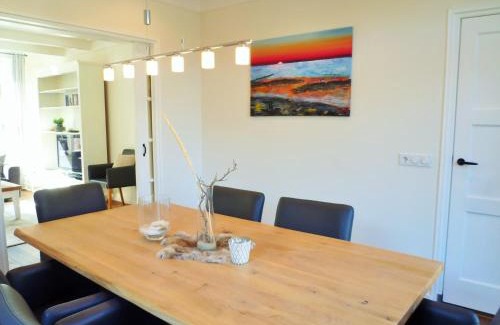 Domburg Apartment | Comfortabel vakantiehuis in het Centrum van Domburg DO18