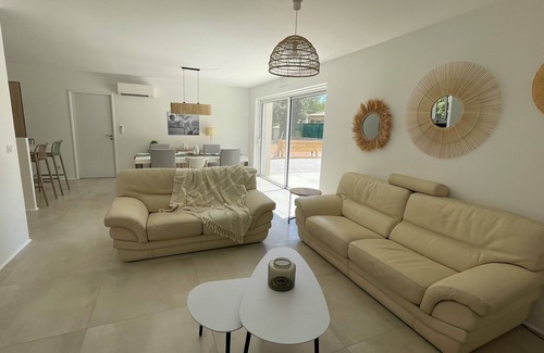 Le Cannet-des-Maures House | Comfortable new house