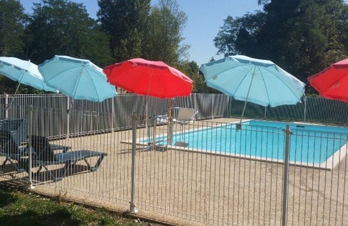Lempdes-sur-Allagnon House | Comfortable mobile home with terrace for 6 people