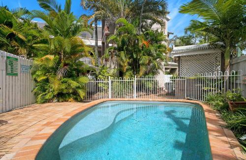 St. Lucia Apartment | Comfortable 1BR near UQ, River Walks & Pool