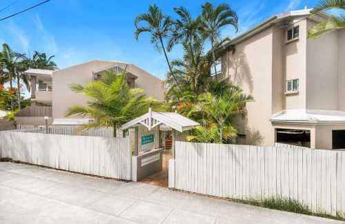 St. Lucia Apartment | Comfortable 1BR near UQ, River Walks & Pool