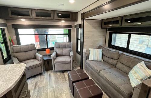 Beaumont Other | Comfortable 1BR RV for mid-to-long term stays
