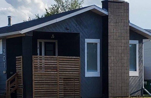 Saskatoon House | Comfortable 2-Bed Basement Suite | Easy Airport & City Access