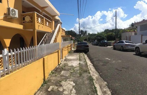 Munoz Apartment | Comfortable 2-Bedroom Apartment Near The Beach