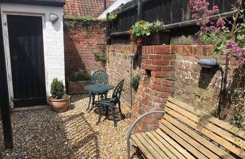Framlingham Apartment | Comfortable 2 bedroom apartment