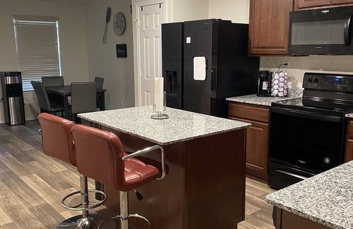 San Antonio House | Comfortable 3 bd/2ba near AT&T Center