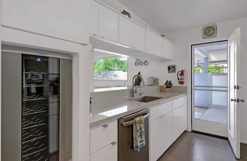 Racquet Club South House | Comfortable 3 bdrm/1.75 bath in Palm Springs - Rubys Retreat