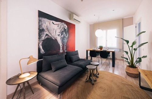 La Sagrada Familia Apartment | Comfortable 3-bedroom next to Sagrada Familia