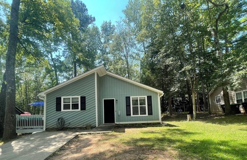 Irmo House | Comfortable 3 bedroom home minutes from Lake Murray!