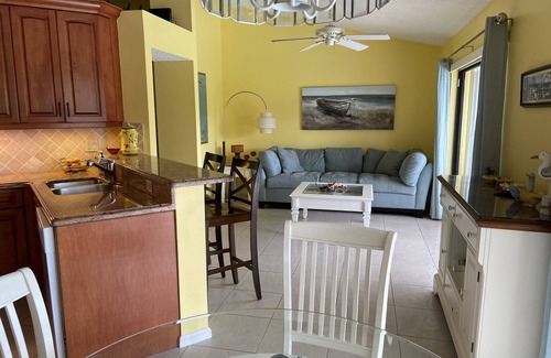 Deerfield Beach House | Comfortable 3-bedroom waterfront villa with heated pool