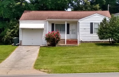 Pine Crest House | Comfortable 3 BR, easy access to Johnson City, Milligan and I-26