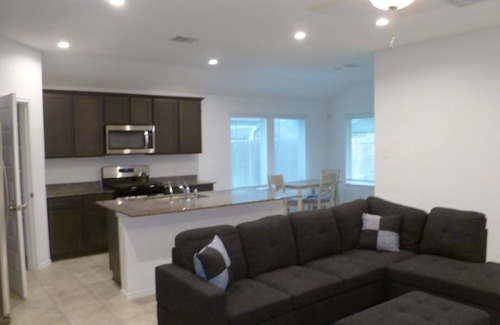 Iowa Colony House | Comfortable 3BR Retreat in Arcola - Near Houston and Beaches