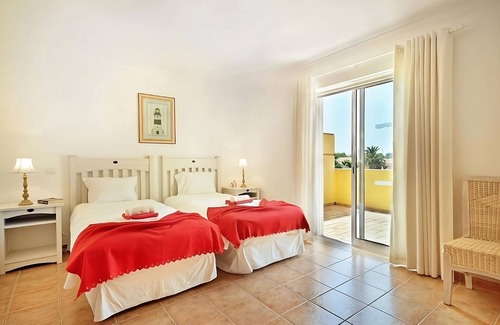 Meia Praia Hotel | Comfortable 3BR Unit Close to Meia Praia Beach! 2 Outdoor Pools, Free Parking!