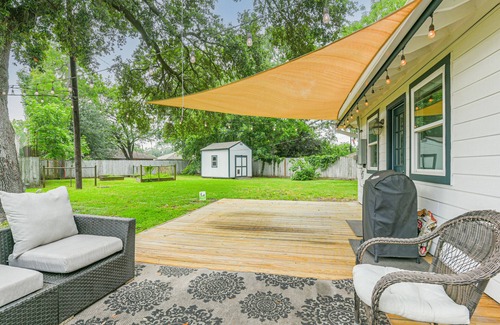 Garden Oaks House | Comfortable 4 bedroom Home fully fence backyard, Pet Friendly
