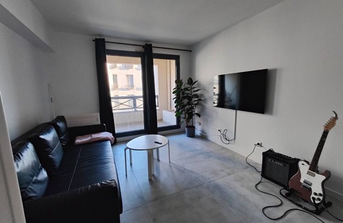 Charonne Apartment | Comfortable 54m2 NEW Paris Nation Gare de Lyon