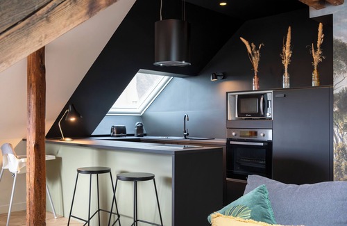 Montigny-les-Metz Apartment | Comfortable air-conditioned apartment, 4th and top floor without elevator