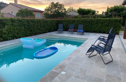 Vallon-Pont-d'Arc Villa | Comfortable air-conditioned villa with private heated pool in private residence.
