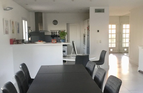 Meyreuil House | Comfortable air-conditioned villa with panoramic view of aix en provence