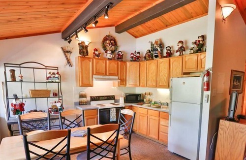 Glenwood Springs Condo | Comfortable and cozy. The Western theme and charming snowmen collection add a special vibe!
