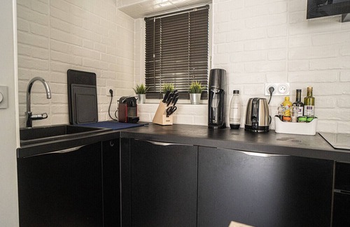 Porte-Saint-Martin Apartment | Comfortable and bright 50 m² in Paris 10th.
