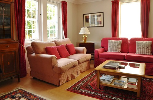 Perth Apartment | Comfortable and peaceful apartment in Perth, Scotland