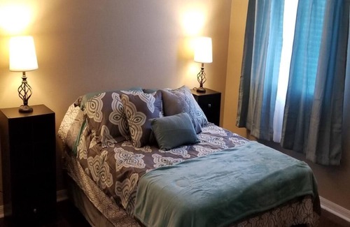 Spring Hill House | Comfortable and Relaxing family home near Weeki Wachee Springs