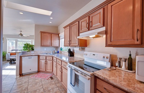 Williams House | Comfortable and Scenic near Grand Canyon