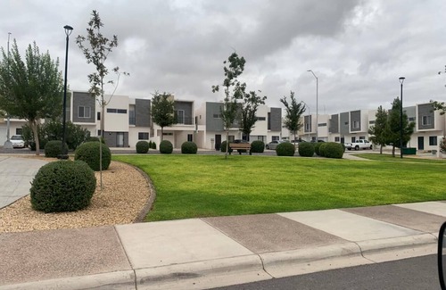 Chihuahua House | Comfortable and Well Located Home in a Gated Community: Security and Comfort for Your Family