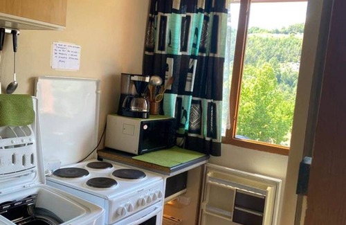 Le Sauze Apartment | Comfortable apartment with balcony and ski-in access