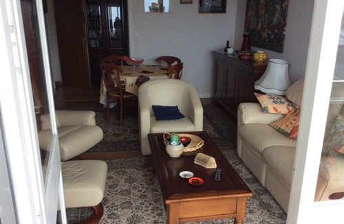 Saint-Servan Apartment | COMFORTABLE APARTMENT IN FRONT OF THE BEACH SEA VIEW AND ST MALO INTRA-MUROS