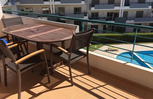 Albardeira Apartment | COMFORTABLE APARTMENT 1 BEDROOM - 2/4 PEOPLE