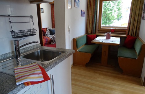 Stumm Apartment | Comfortable apartment 4 - 6 people, centrally located