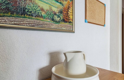 Schienen Apartment | Comfortable Apartment “Ferienwohnung Gebhart” close to Lake Constance