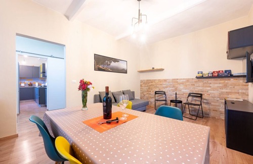 San Leonardo Apartment | Comfortable apartment located on the ground floor of a building. There are two steps at the entrance and a metal ramp to also transport disabled people.In 70 m2 of space it accommodates 6 people, with a double bedroom, one with two single beds and a sofa