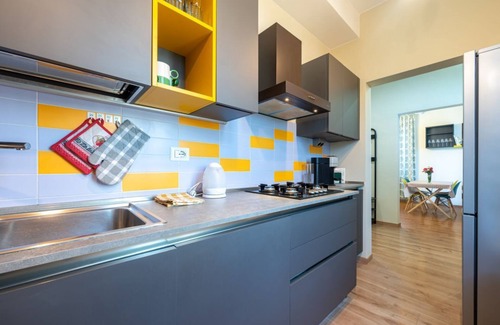 San Leonardo Apartment | Comfortable apartment located on the ground floor of a building. There are two steps at the entrance and a metal ramp to also transport disabled people.In 70 m2 of space it accommodates 6 people, with a double bedroom, one with two single beds and a sofa