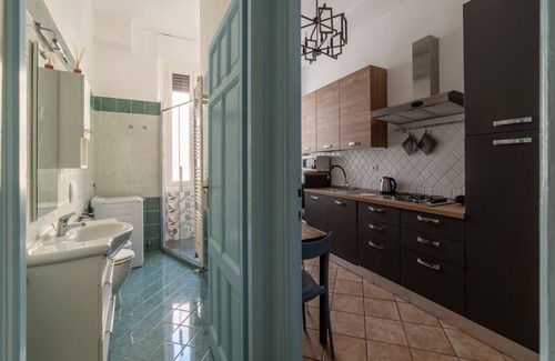 Nomentano Apartment | Comfortable apartment located on the second floor, of five in total, of a building with a lift (NOT suitable for disabled people). Two steps at the entrance.In 80 m2 of space it comfortably accommodates two people with a double bedroomIt remains silent w