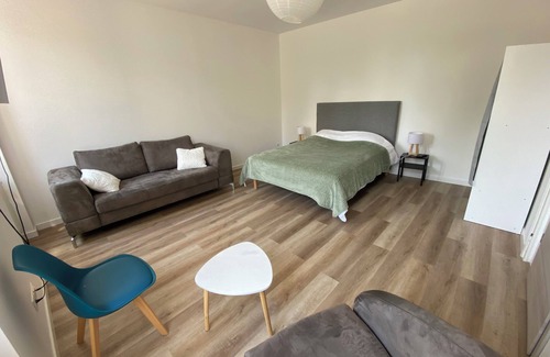 Dole Apartment | Comfortable apartment near town center