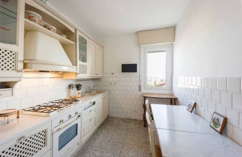Arma di Taggia Apartment | Comfortable central - large terrace-solarium - beach 4 minutes walk - bright