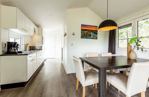 Municipality of Noordwijk Ski Chalet | Comfortable chalet in Noordwijk sea at 2.5 km