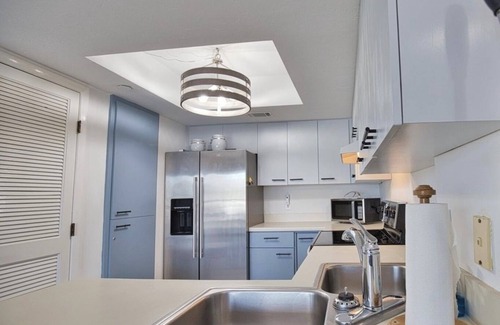 Englewood Condo | Comfortable Condo w/marina and ICW views & Private Beach Access