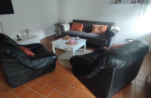 Ploudalmezeau House | Comfortable cottage close to the beach, Portsall, 2 canoes