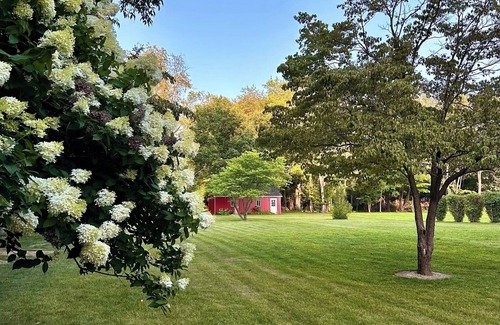 Berrien Springs House | Comfortable country home in Berrien Springs, Lake Chapin, Wine Trail, Notre Dame