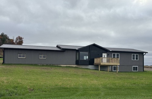 Sparta House | Comfortable Country Home w Expansive Views of Beautiful Big Creek Valley
